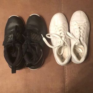 Boys bundle sneakers